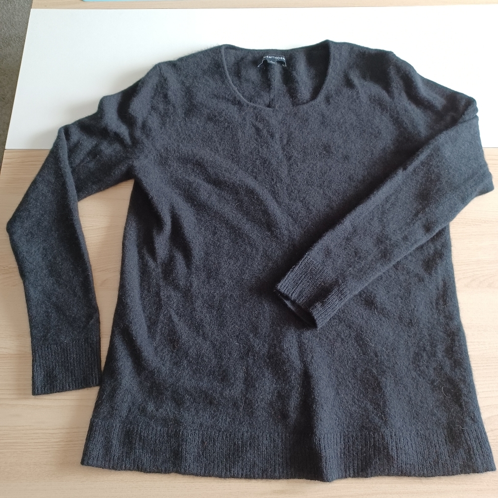 41 Hawthorn Rella Ultra Lightweight Cashmere Crewneck Pullover